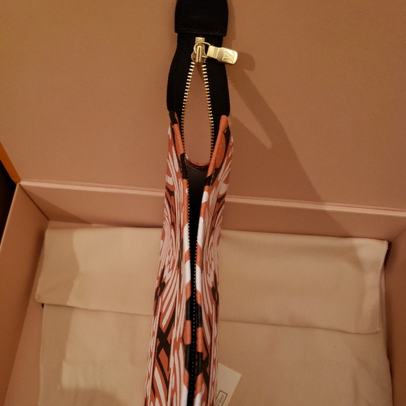 LOUIS VUITTON Crafty Toiletry 26 XL Cosmetic Bag Giant Flower Monogram Pochette - Picture 5 of 16